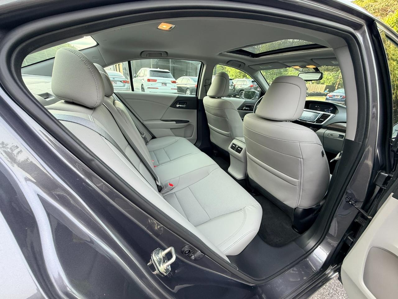 Honda Accord EX-L Sedan V6 6-Spd AT 2017