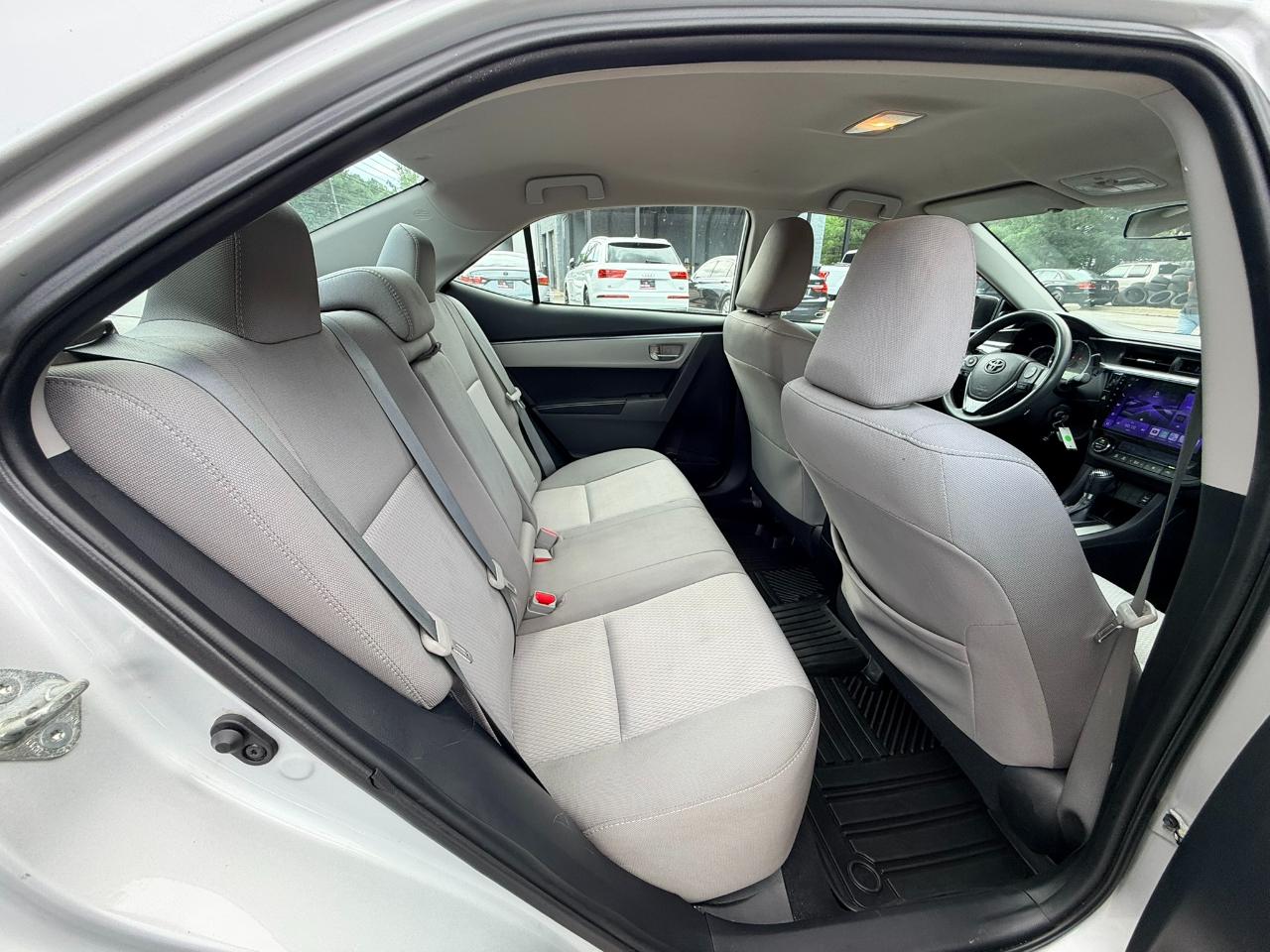 Toyota Corolla LE CVT 2015