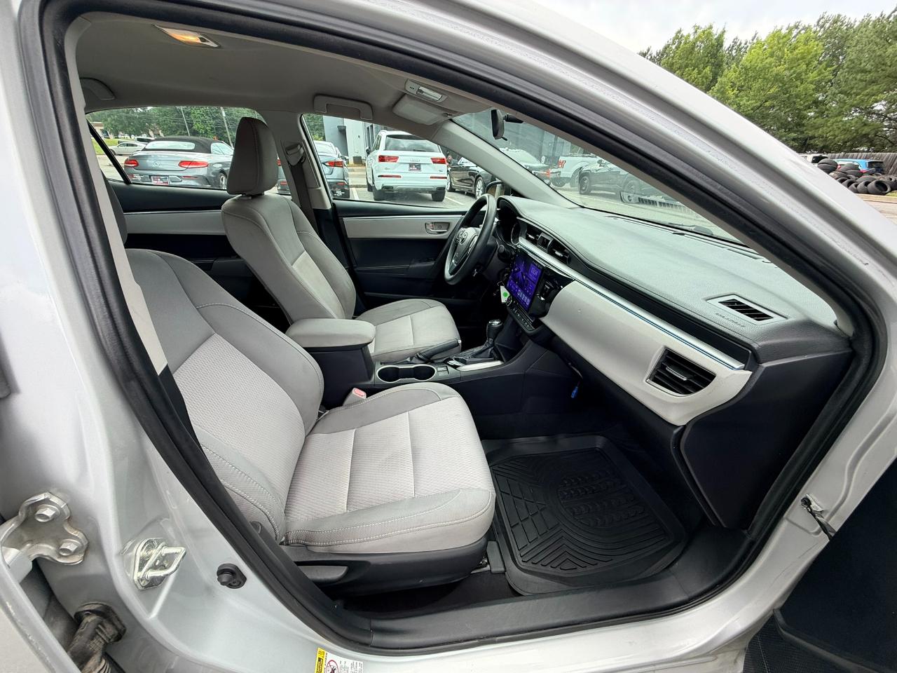 Toyota Corolla LE CVT 2015