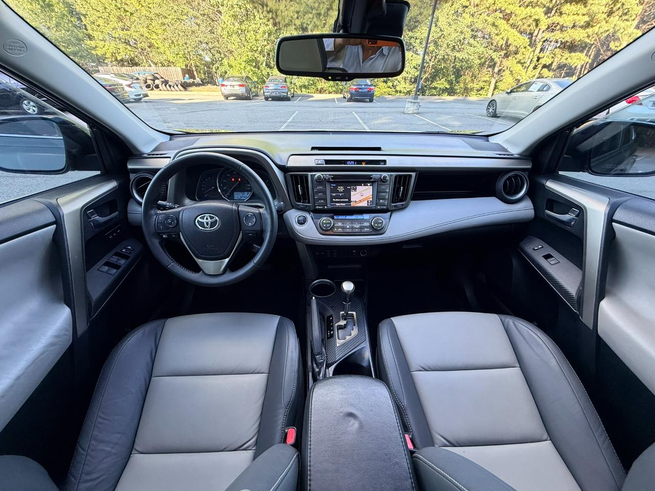 Toyota RAV4 Limited FWD 2015
