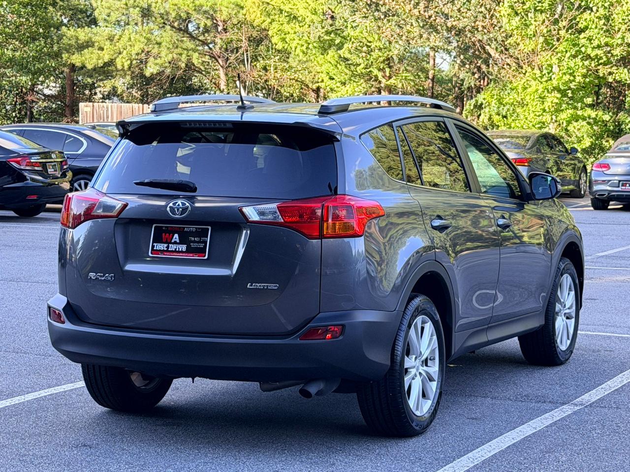 Toyota RAV4 Limited FWD 2015