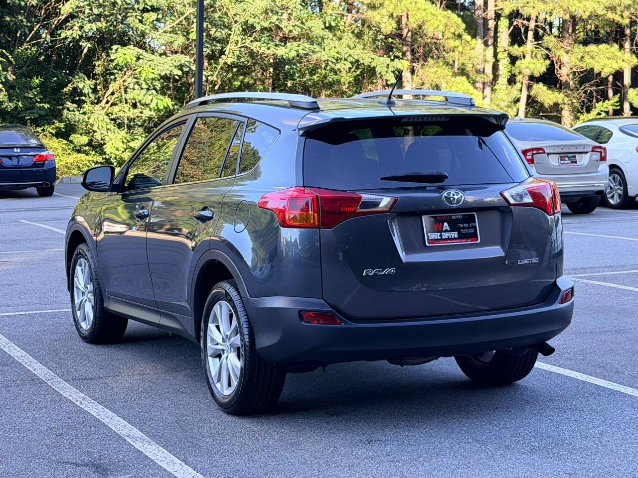 Toyota RAV4 Limited FWD 2015