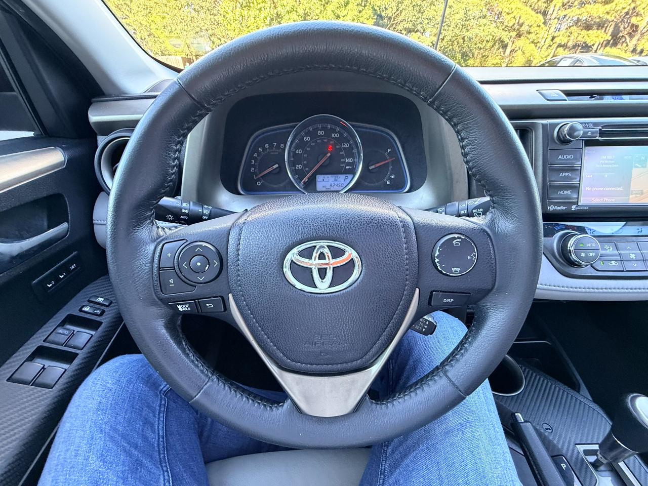 Toyota RAV4 Limited FWD 2015