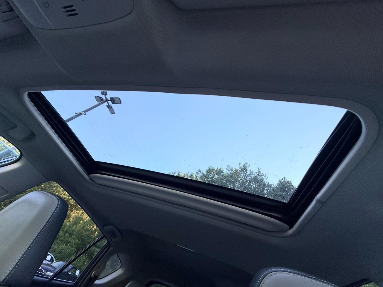 Toyota RAV4 Limited FWD 2015