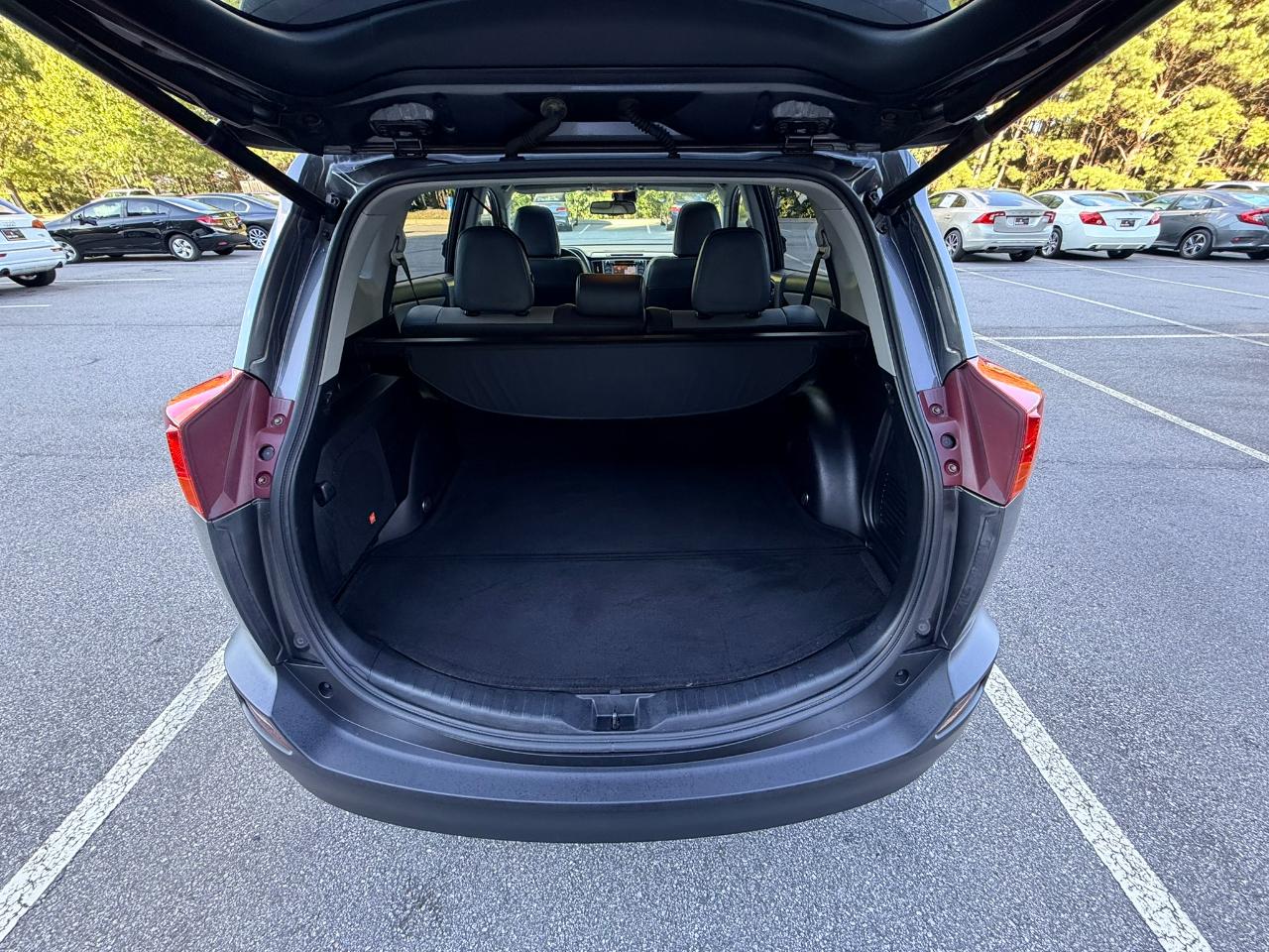 Toyota RAV4 Limited FWD 2015