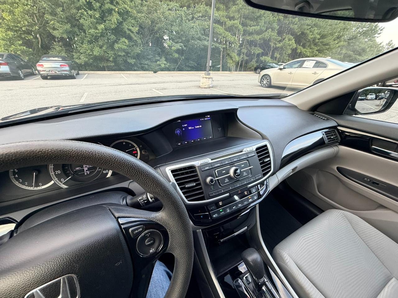 Honda Accord LX Sedan CVT 2017