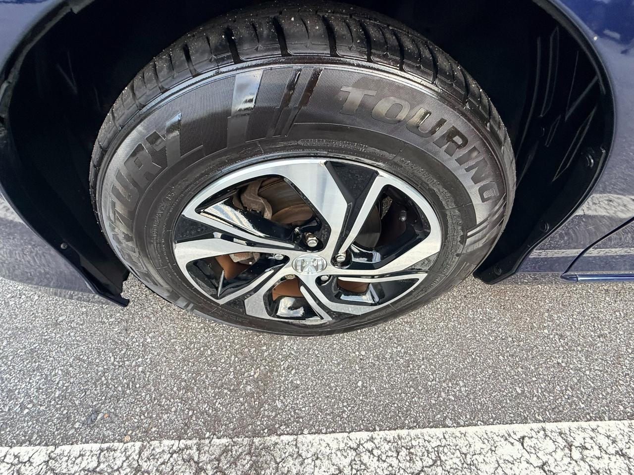 Honda Accord LX Sedan CVT 2017