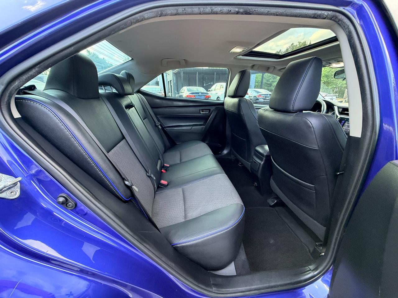 Toyota Corolla SE 2017
