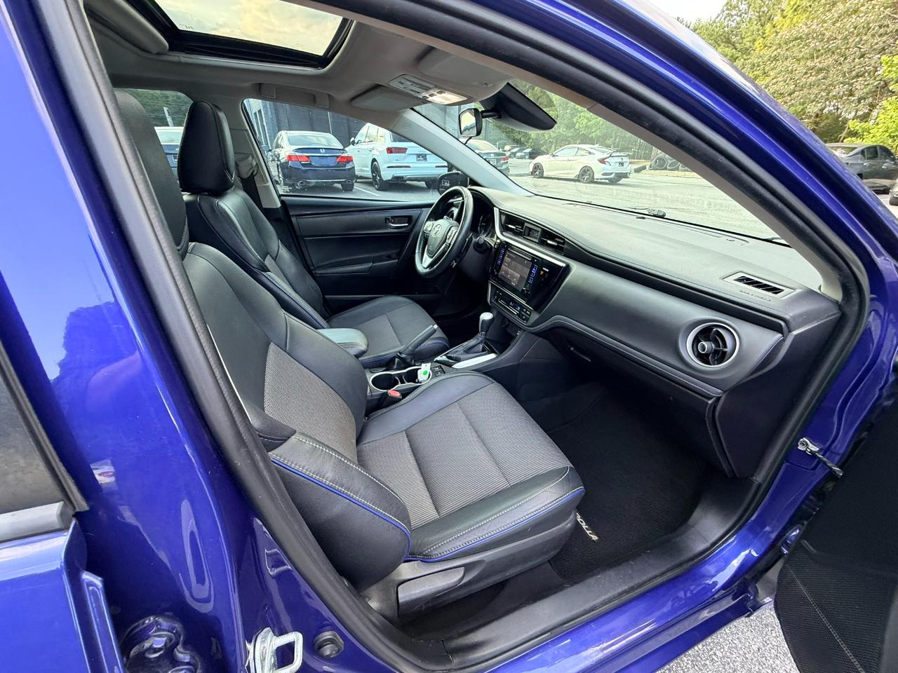 Toyota Corolla SE 2017