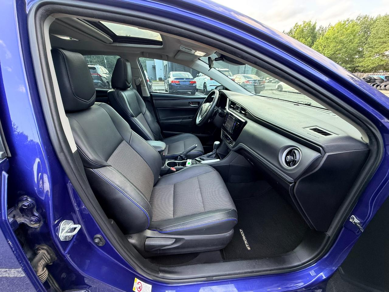 Toyota Corolla SE 2017