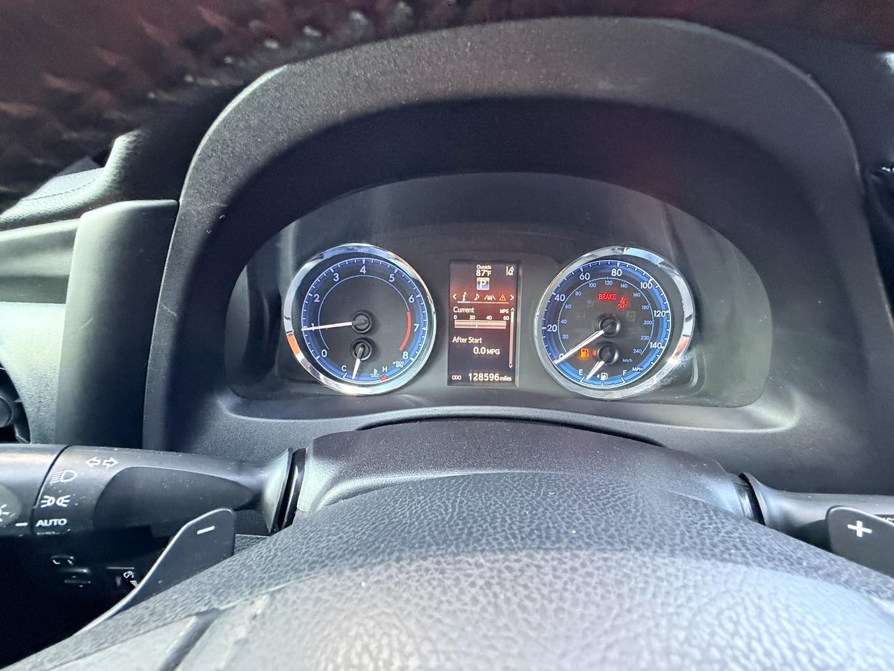 Toyota Corolla SE 2017