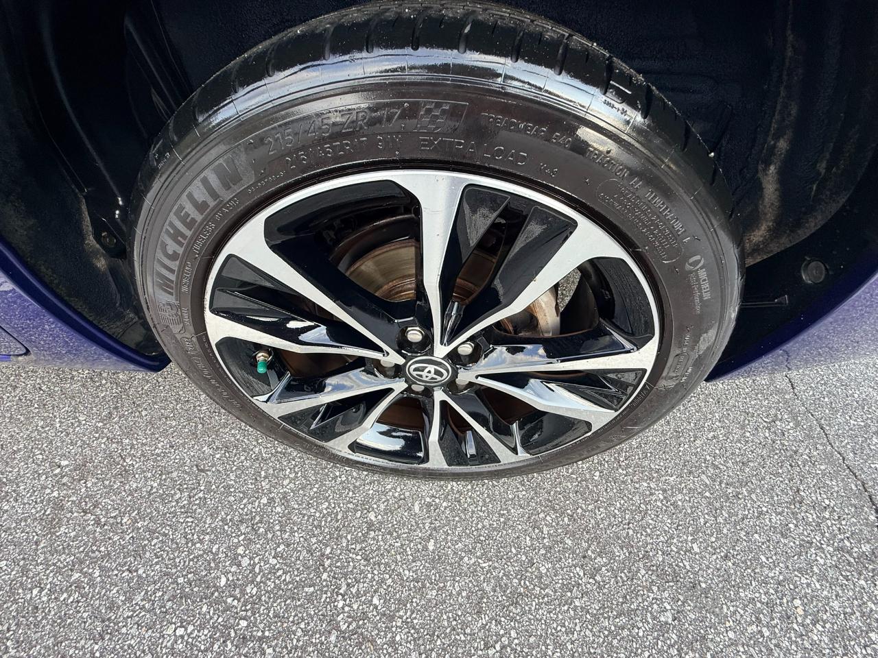 Toyota Corolla SE 2017