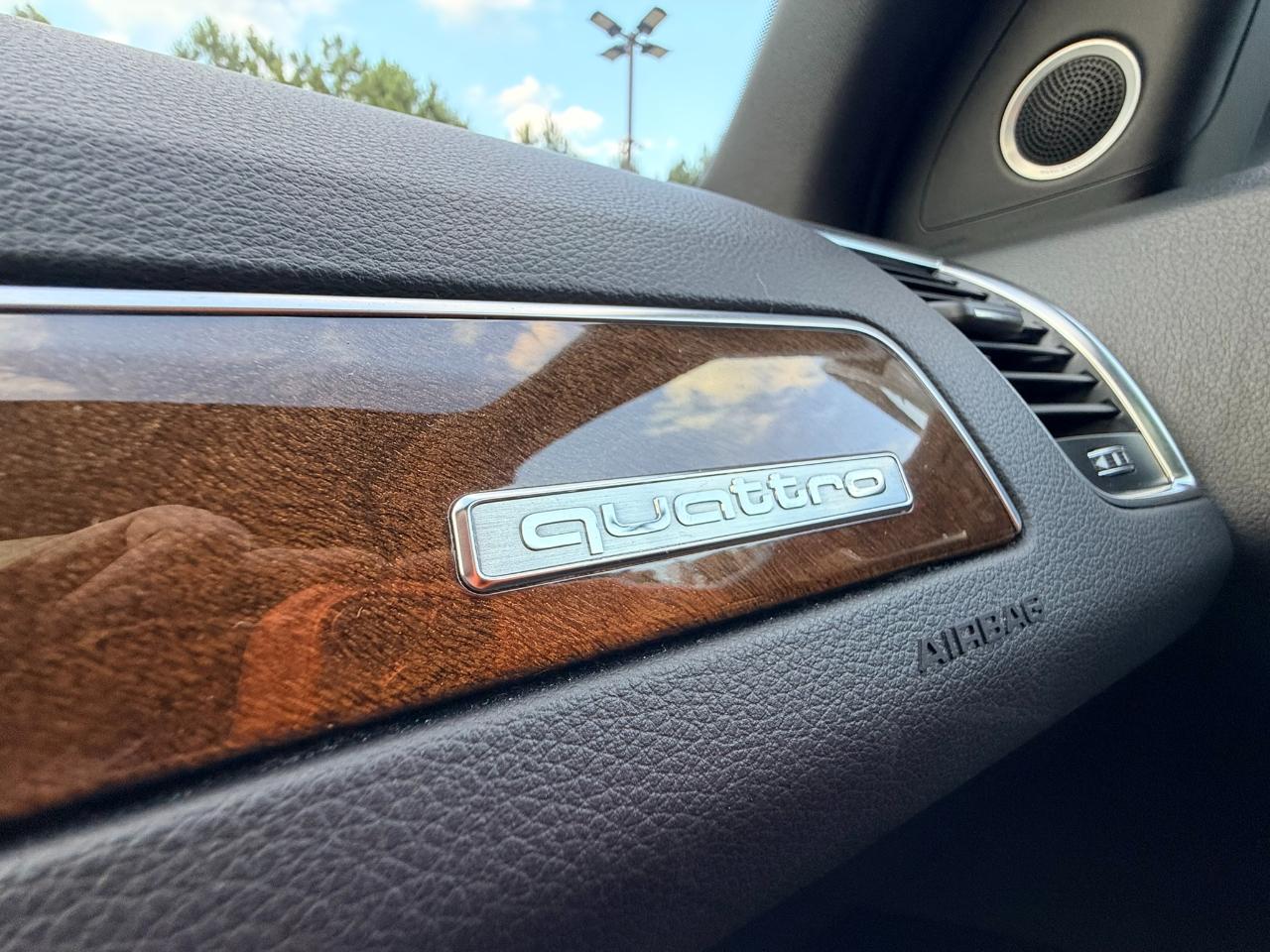 Audi Q5 2.0T Premium Plus quattro 2015