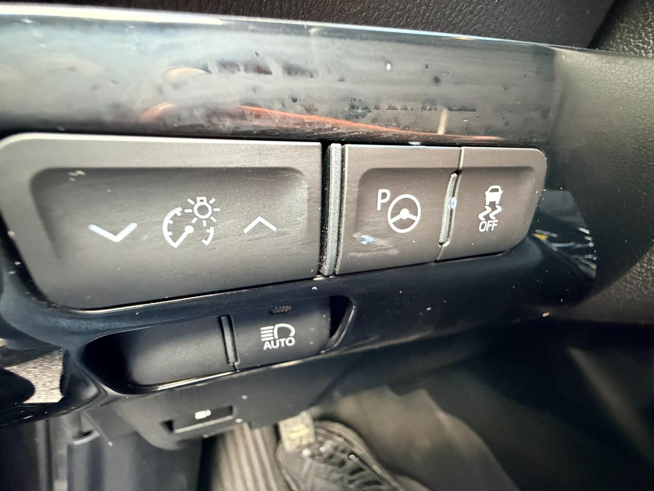 Toyota Prius Three Touring 2018
