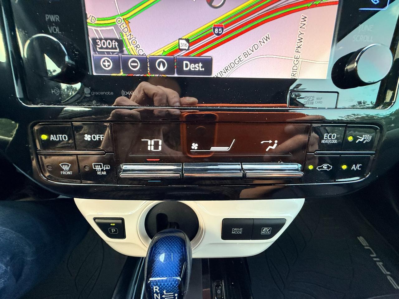 Toyota Prius Three Touring 2018