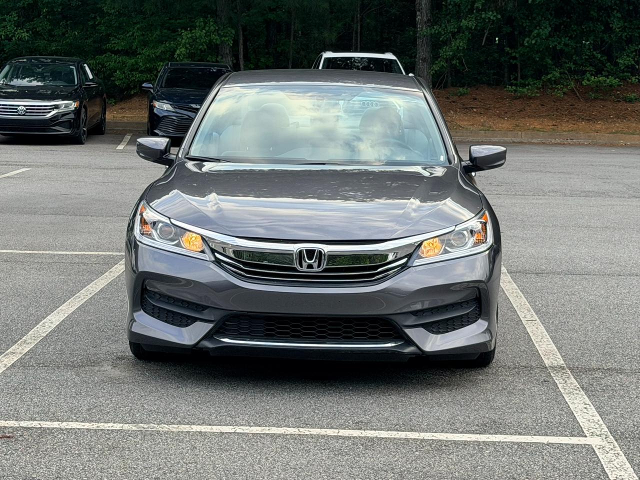 Honda Accord LX Sedan CVT 2017