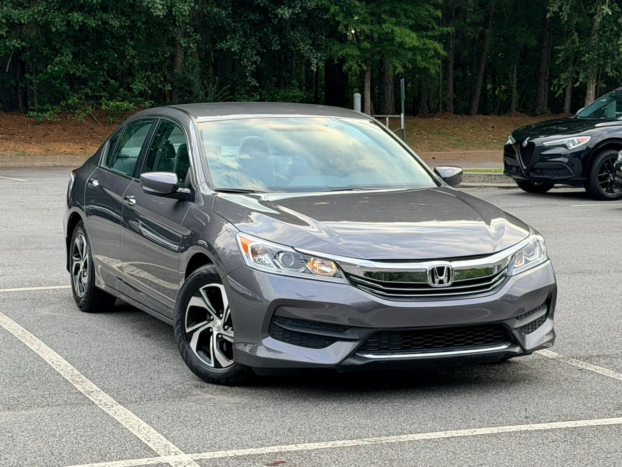 Honda Accord LX Sedan CVT 2017
