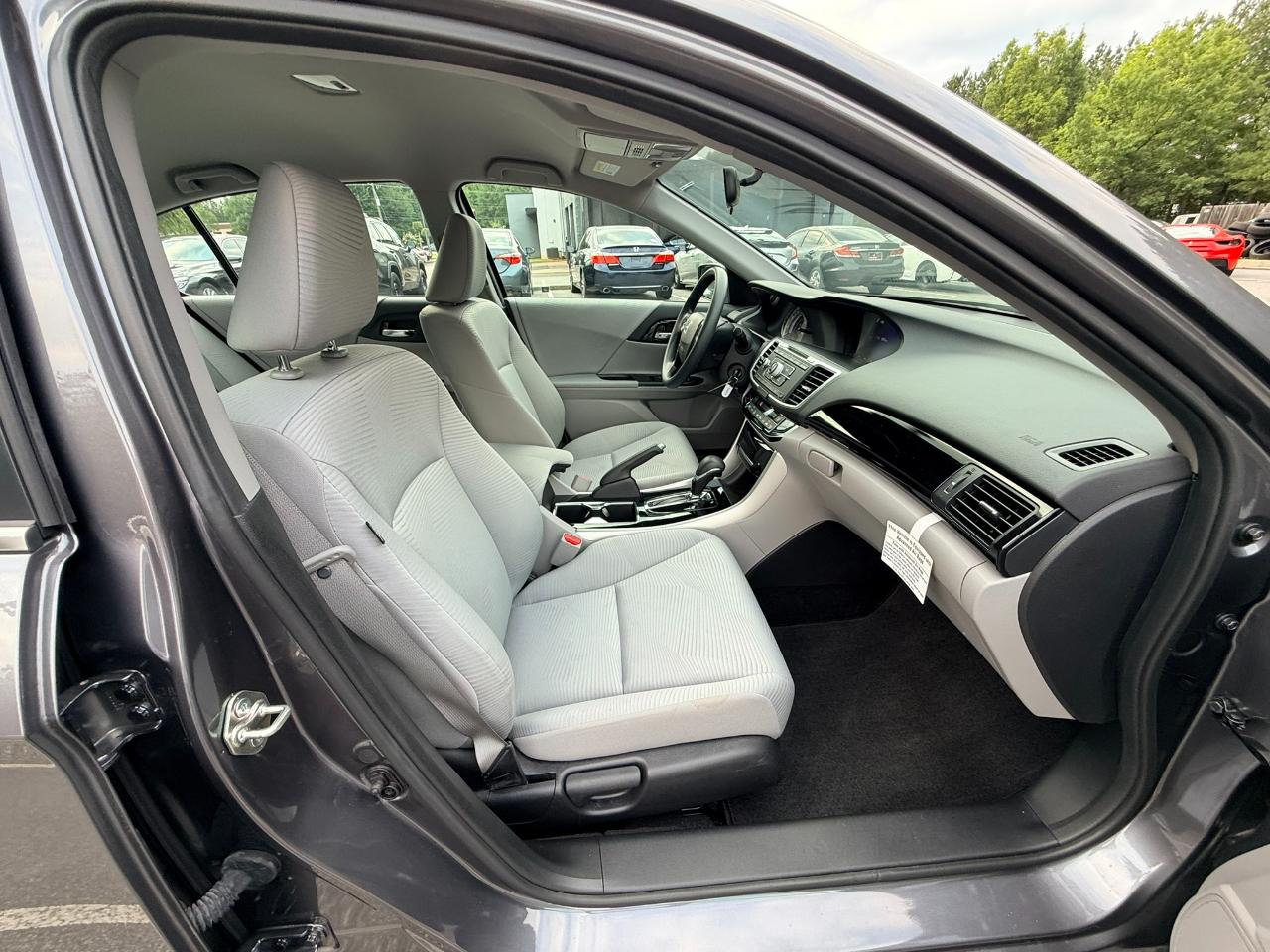 Honda Accord LX Sedan CVT 2017