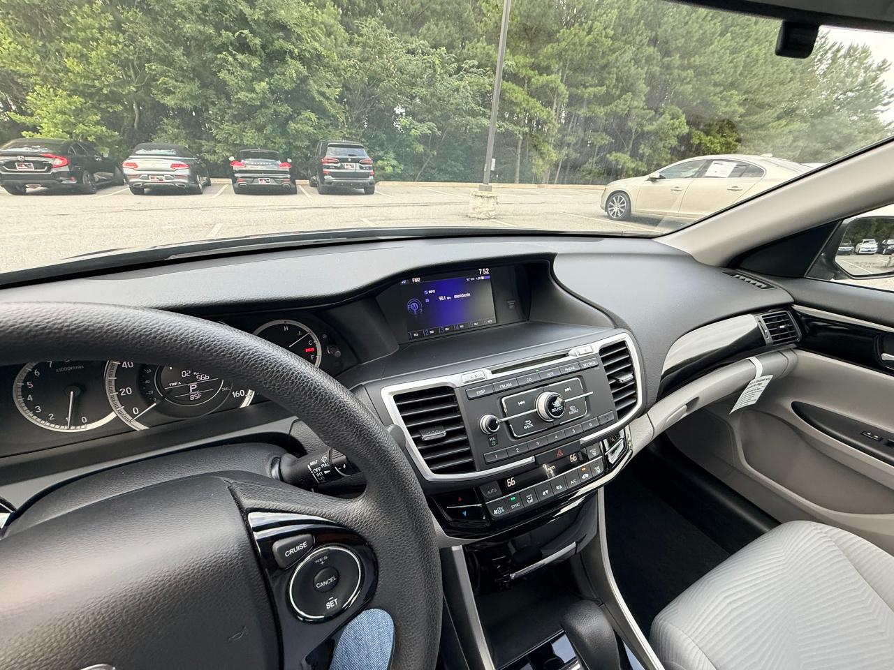 Honda Accord LX Sedan CVT 2017