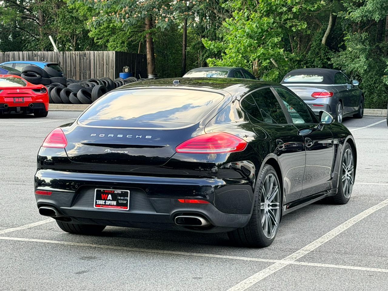 Porsche Panamera RWD 2015