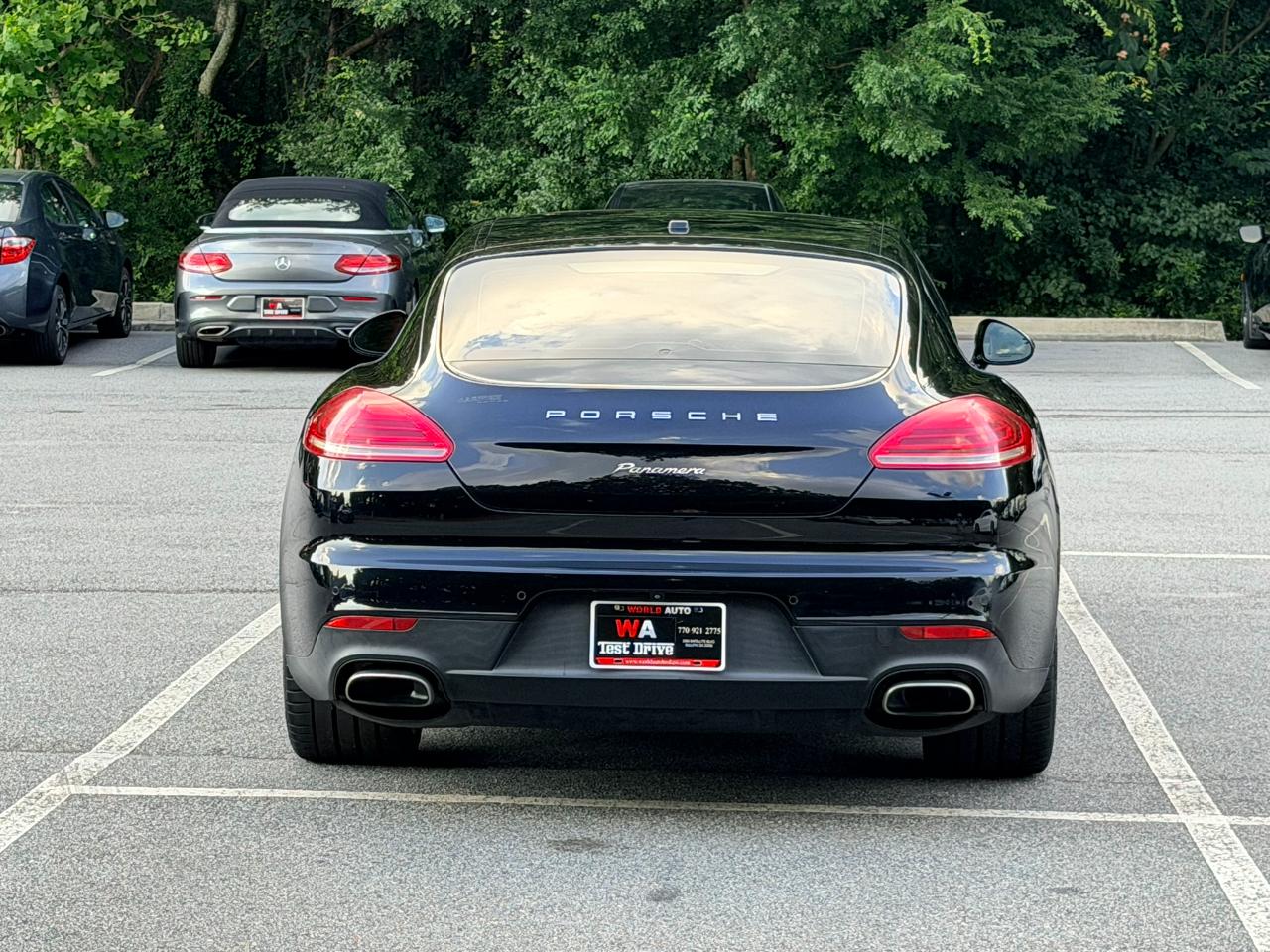 Porsche Panamera RWD 2015
