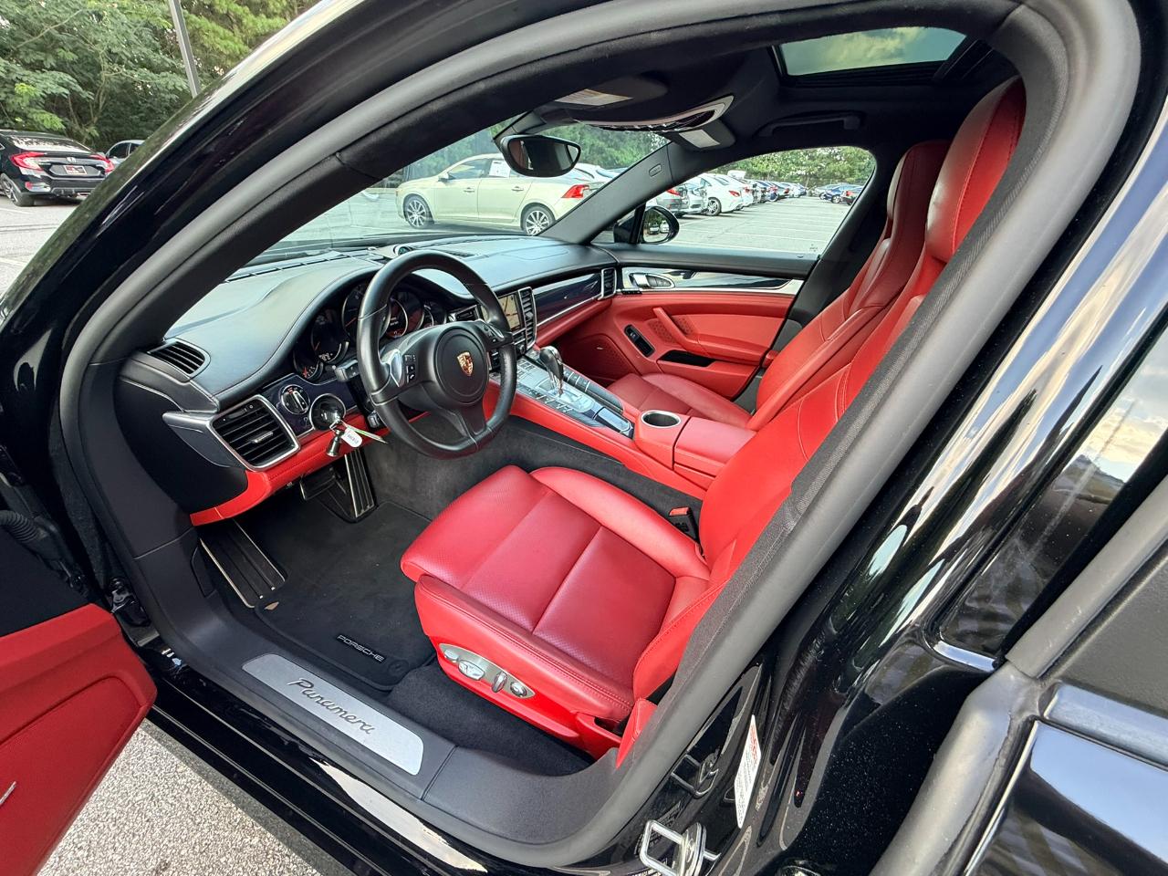 Porsche Panamera RWD 2015