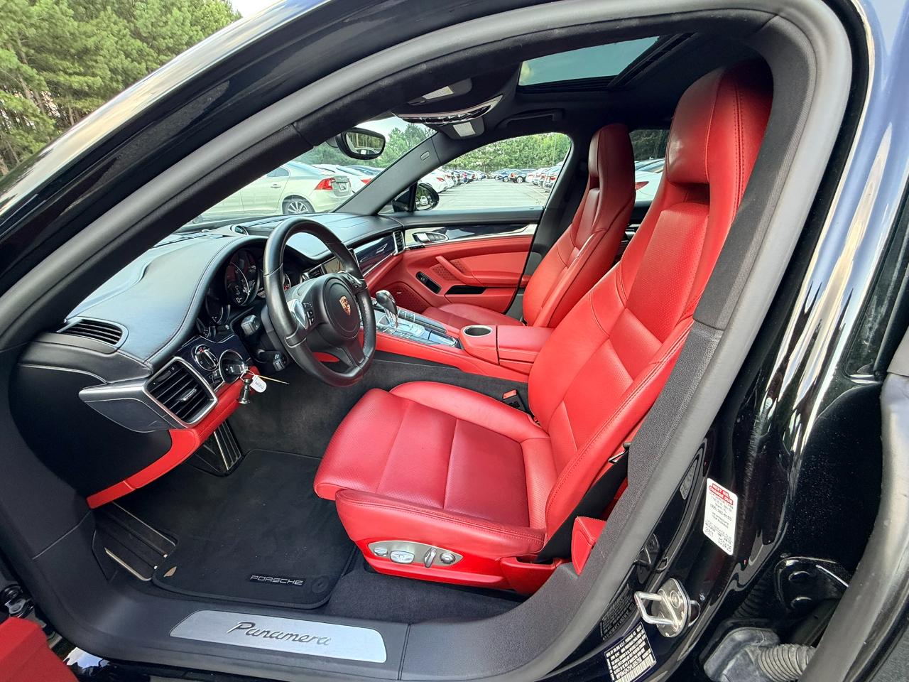 Porsche Panamera RWD 2015