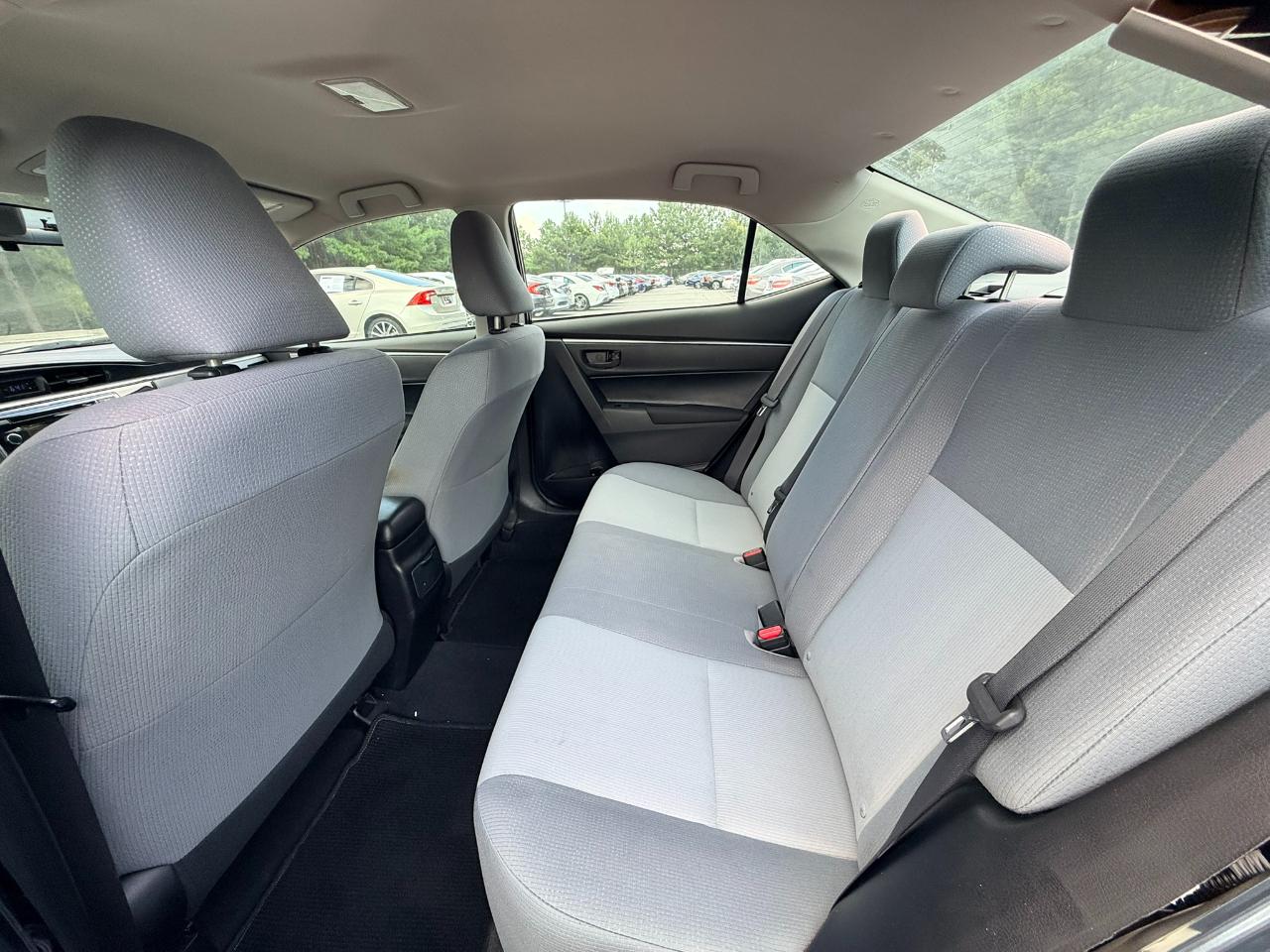 Toyota Corolla L 4-Speed AT 2014