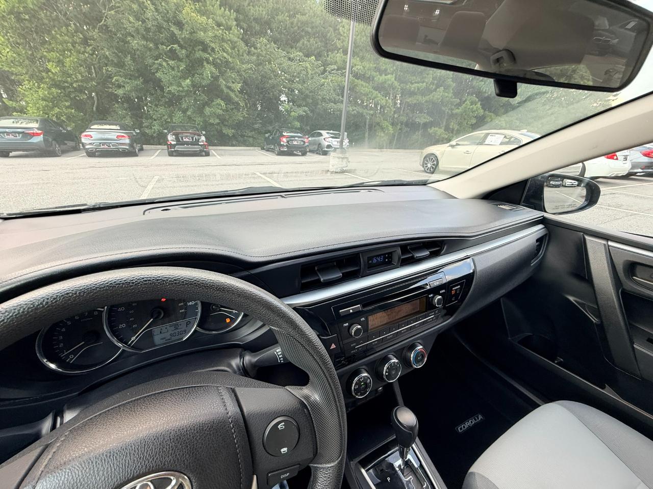 Toyota Corolla L 4-Speed AT 2014
