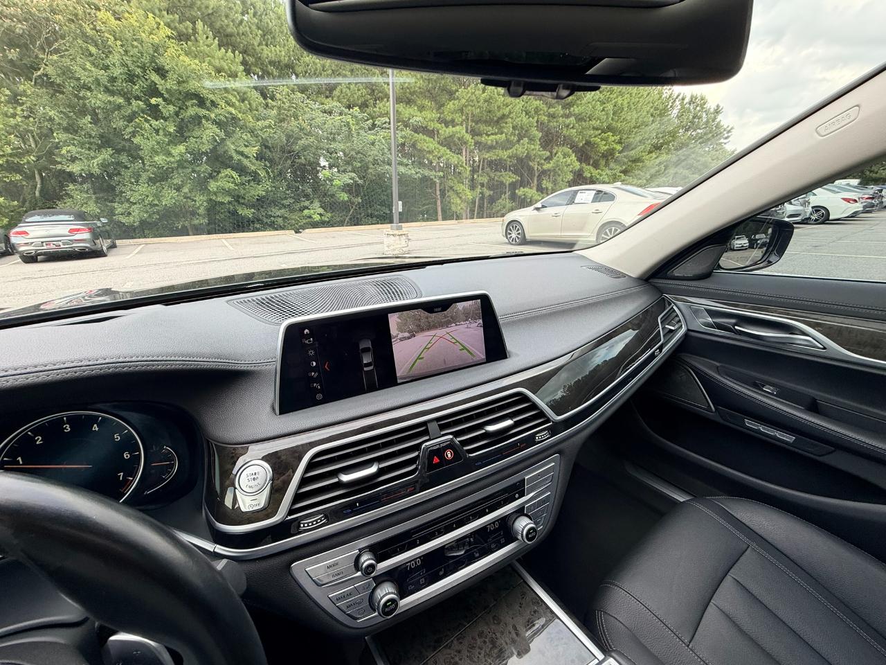 BMW 7-Series 740i xDrive 2018