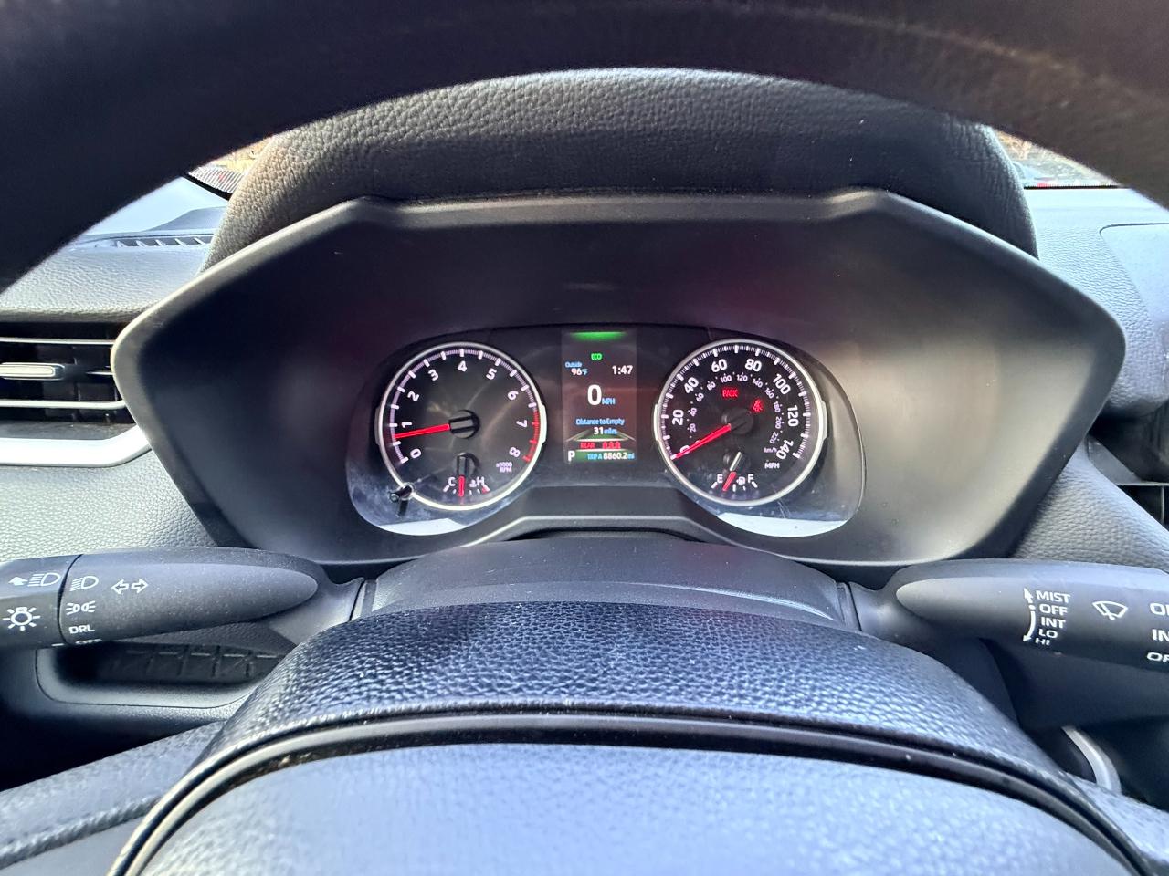 Toyota RAV4 LE 2020
