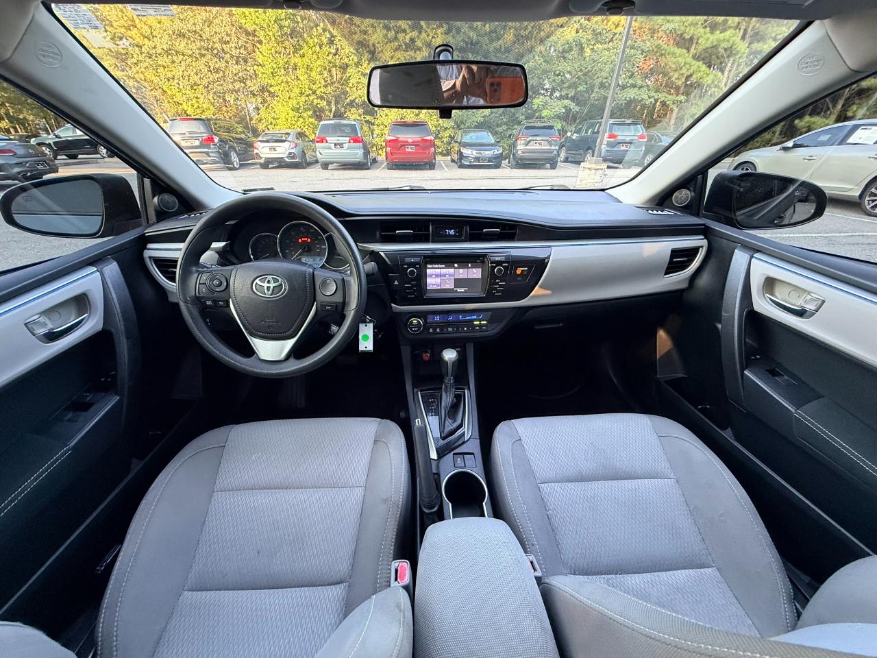 Toyota Corolla LE 2016