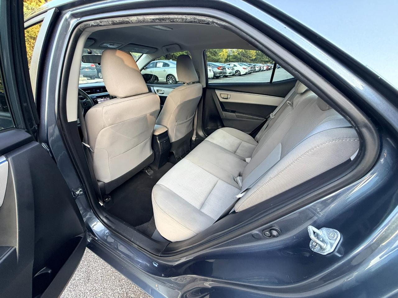 Toyota Corolla LE 2016