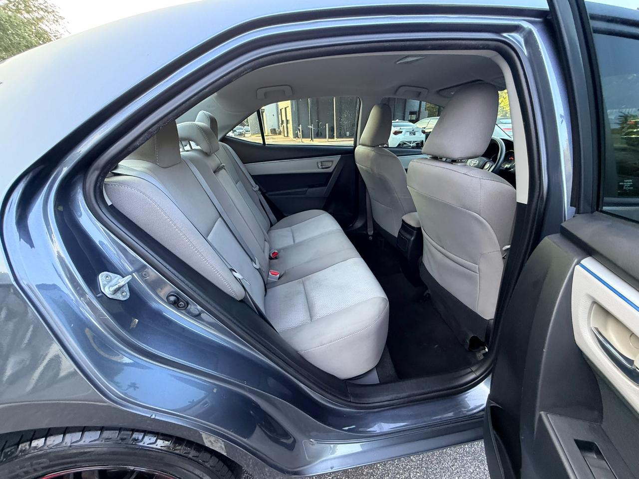 Toyota Corolla LE 2016