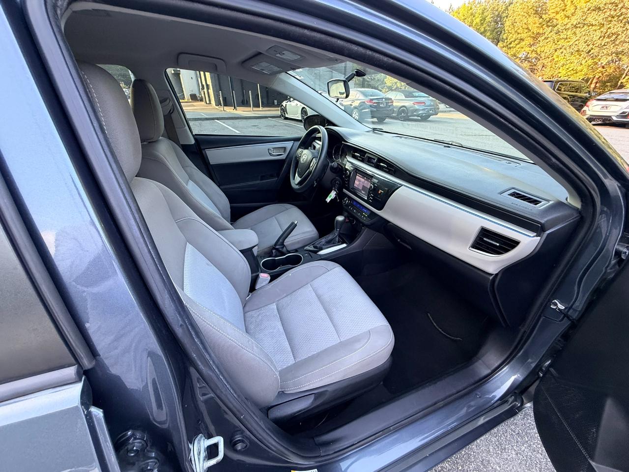 Toyota Corolla LE 2016