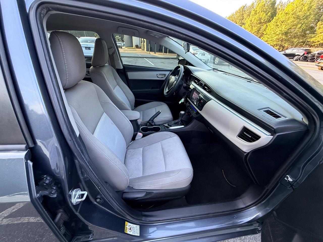Toyota Corolla LE 2016