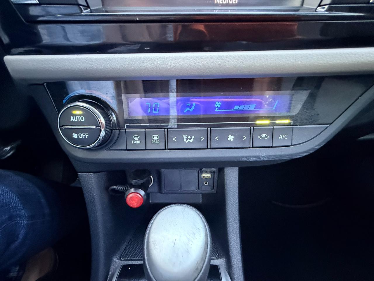 Toyota Corolla LE 2016