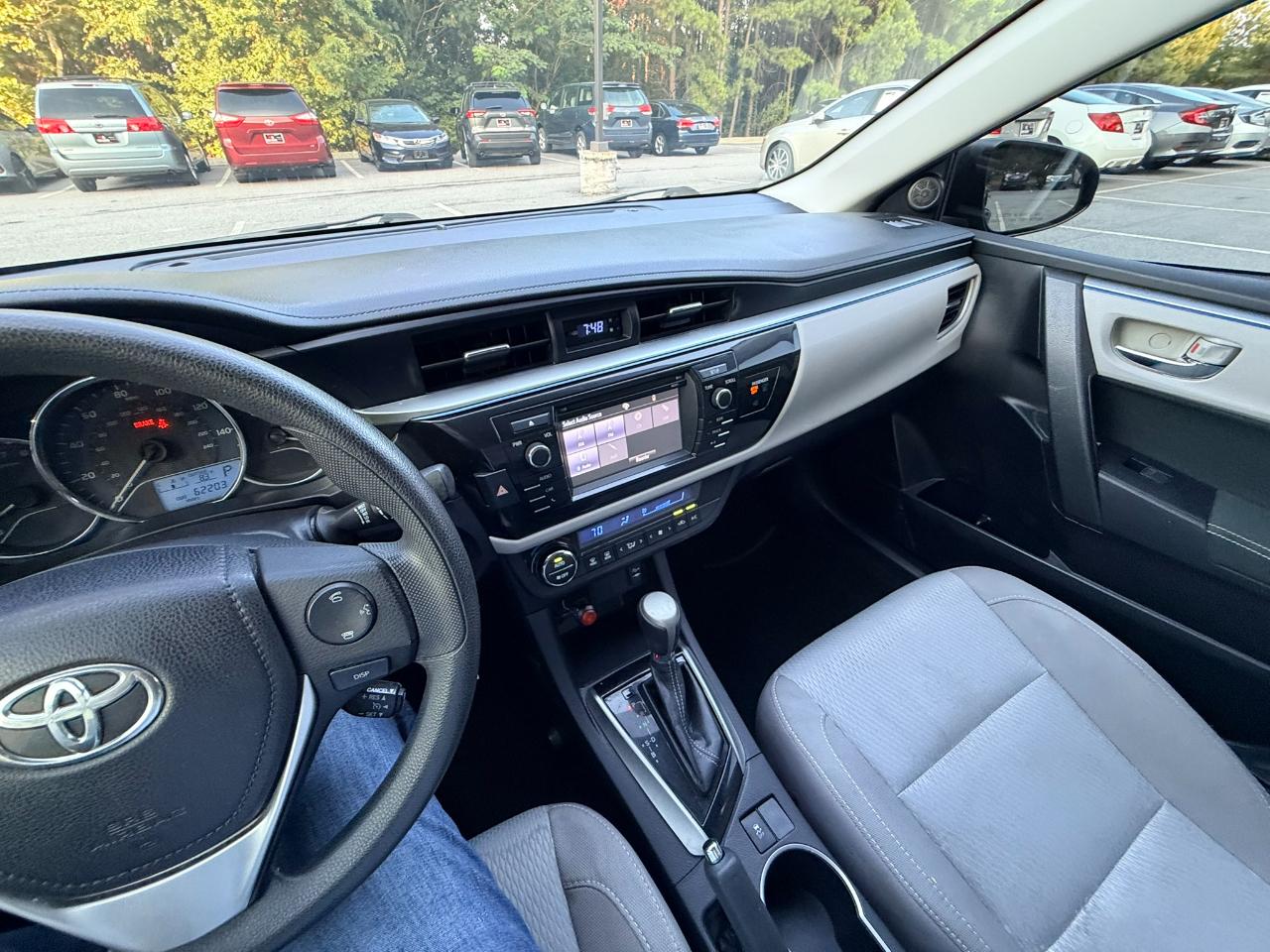 Toyota Corolla LE 2016