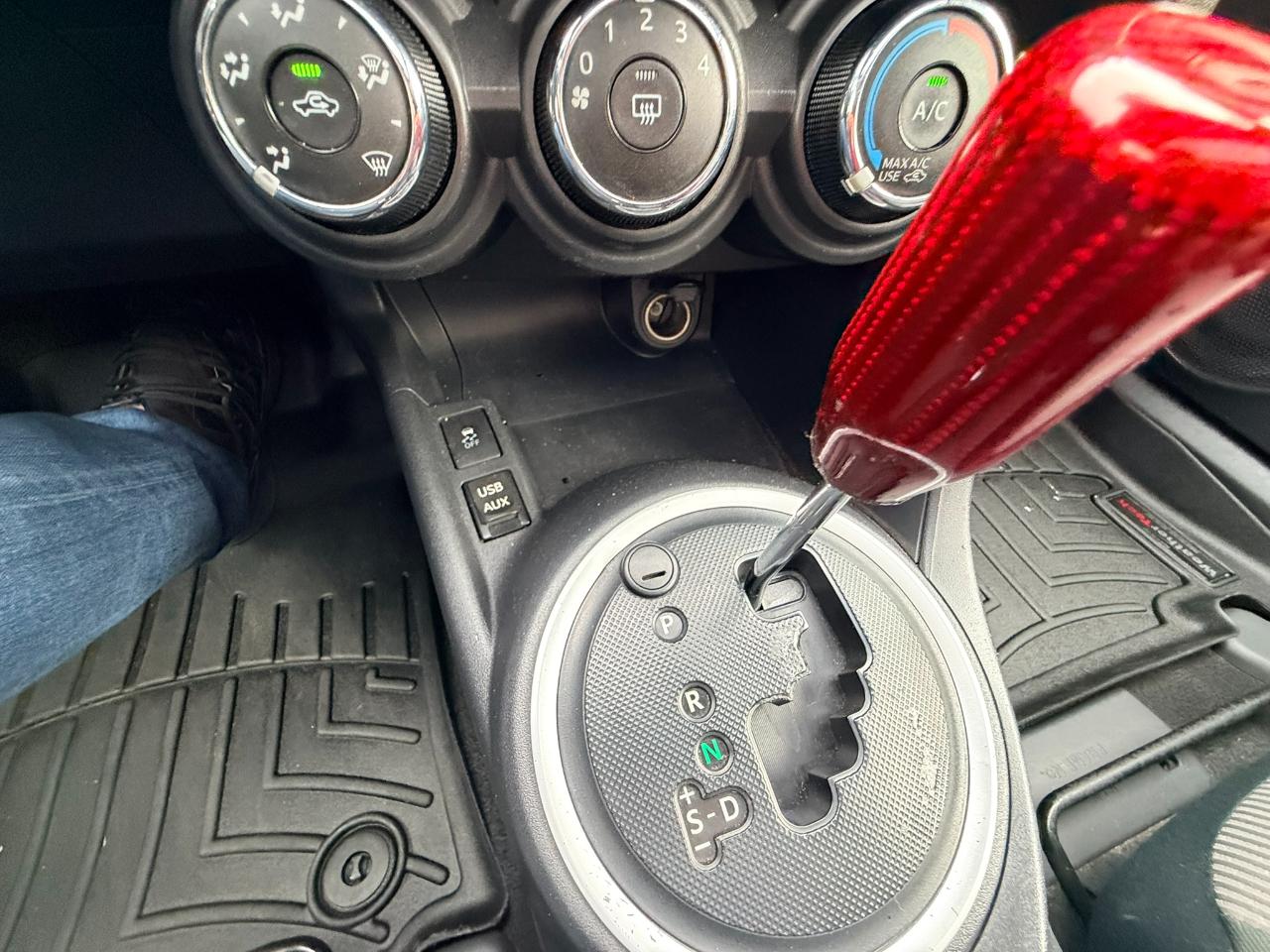 Scion tC Sports Coupe 6-Spd AT 2014