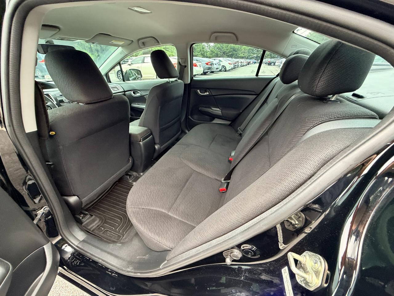 Honda Civic LX Sedan 5-Speed AT 2013
