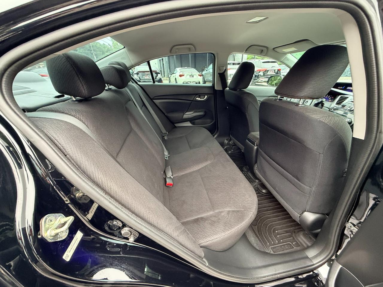 Honda Civic LX Sedan 5-Speed AT 2013