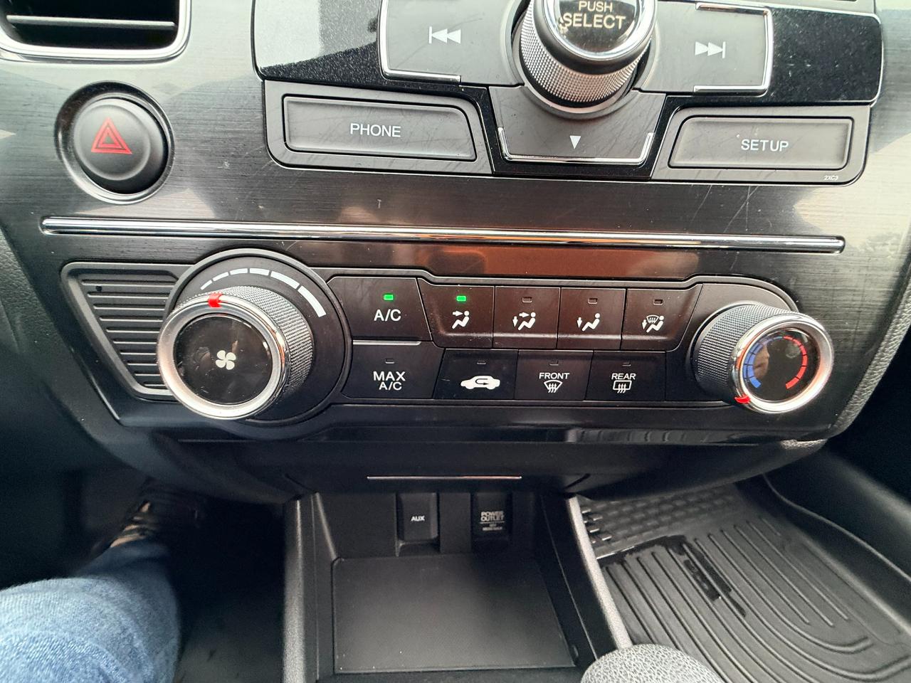 Honda Civic LX Sedan 5-Speed AT 2013