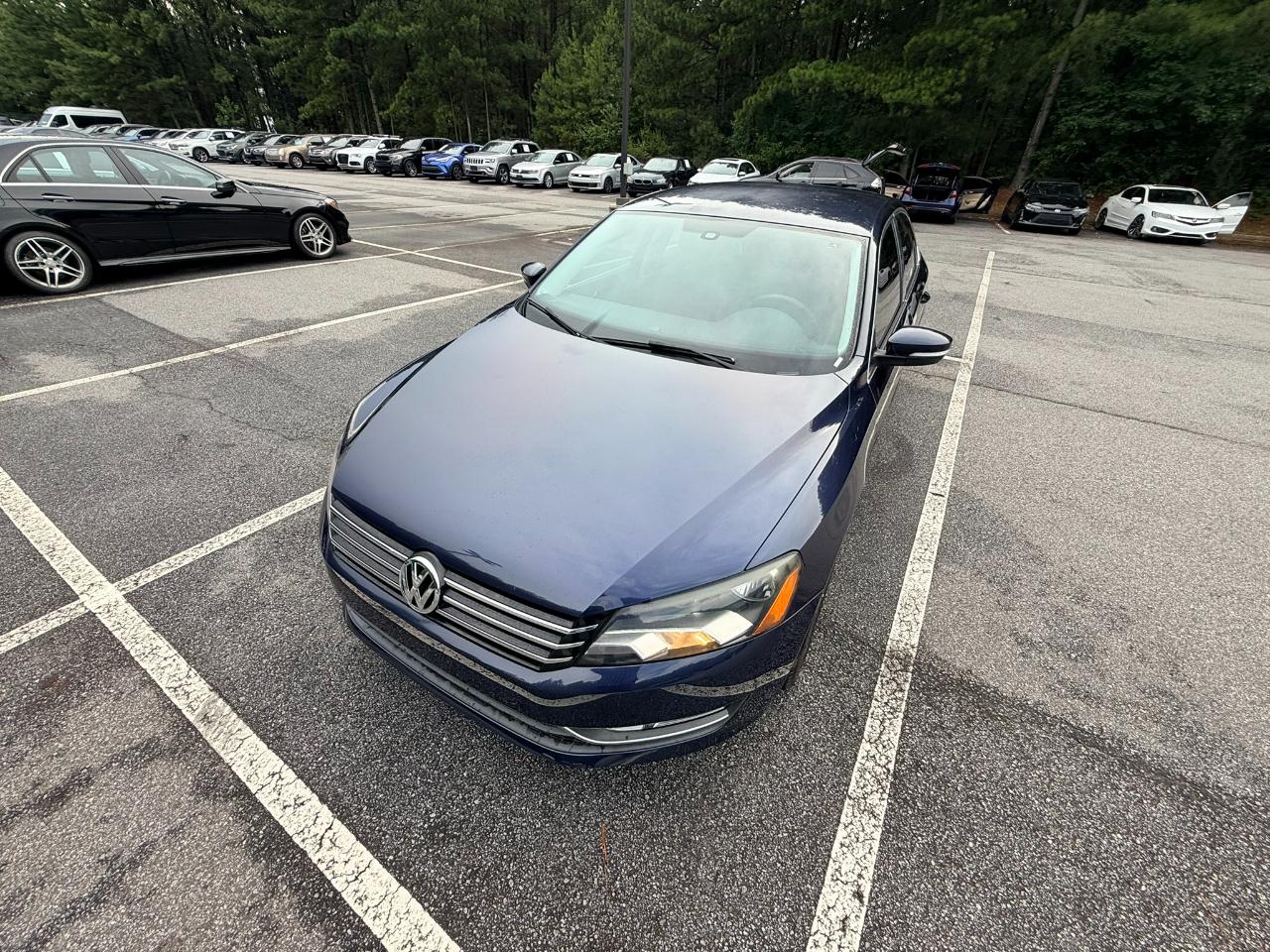 Volkswagen Passat Limited Edition 4D Sedan 2015