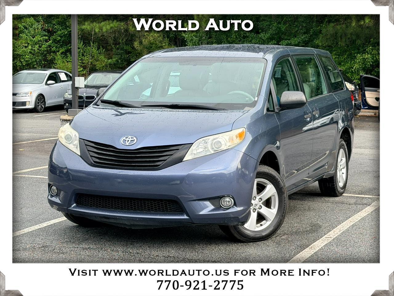 Toyota Sienna FWD 7-Passenger V6 2013