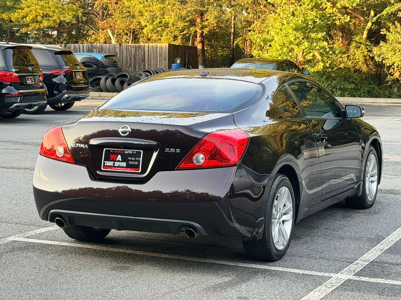 Nissan Altima 2.5 S Coupe 2012