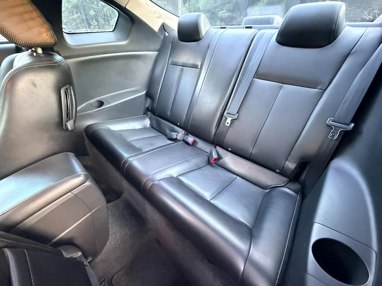 Nissan Altima 2.5 S Coupe 2012