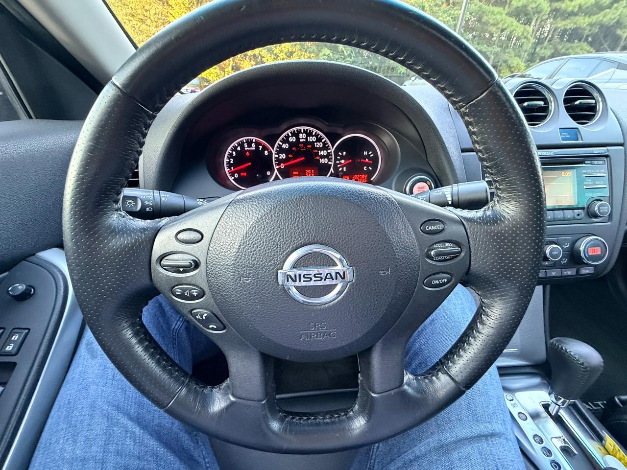 Nissan Altima 2.5 S Coupe 2012