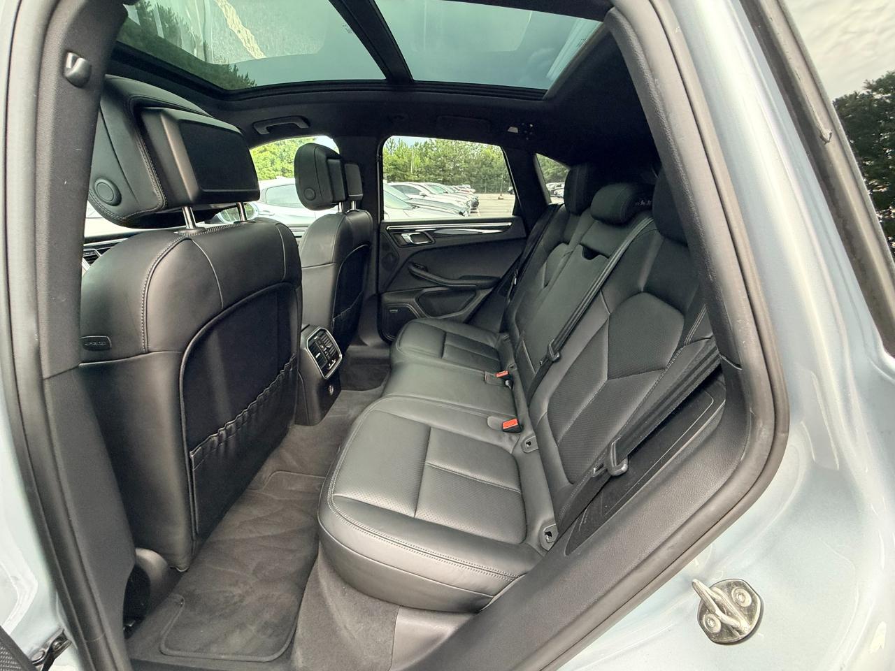 Porsche Macan Base 2017
