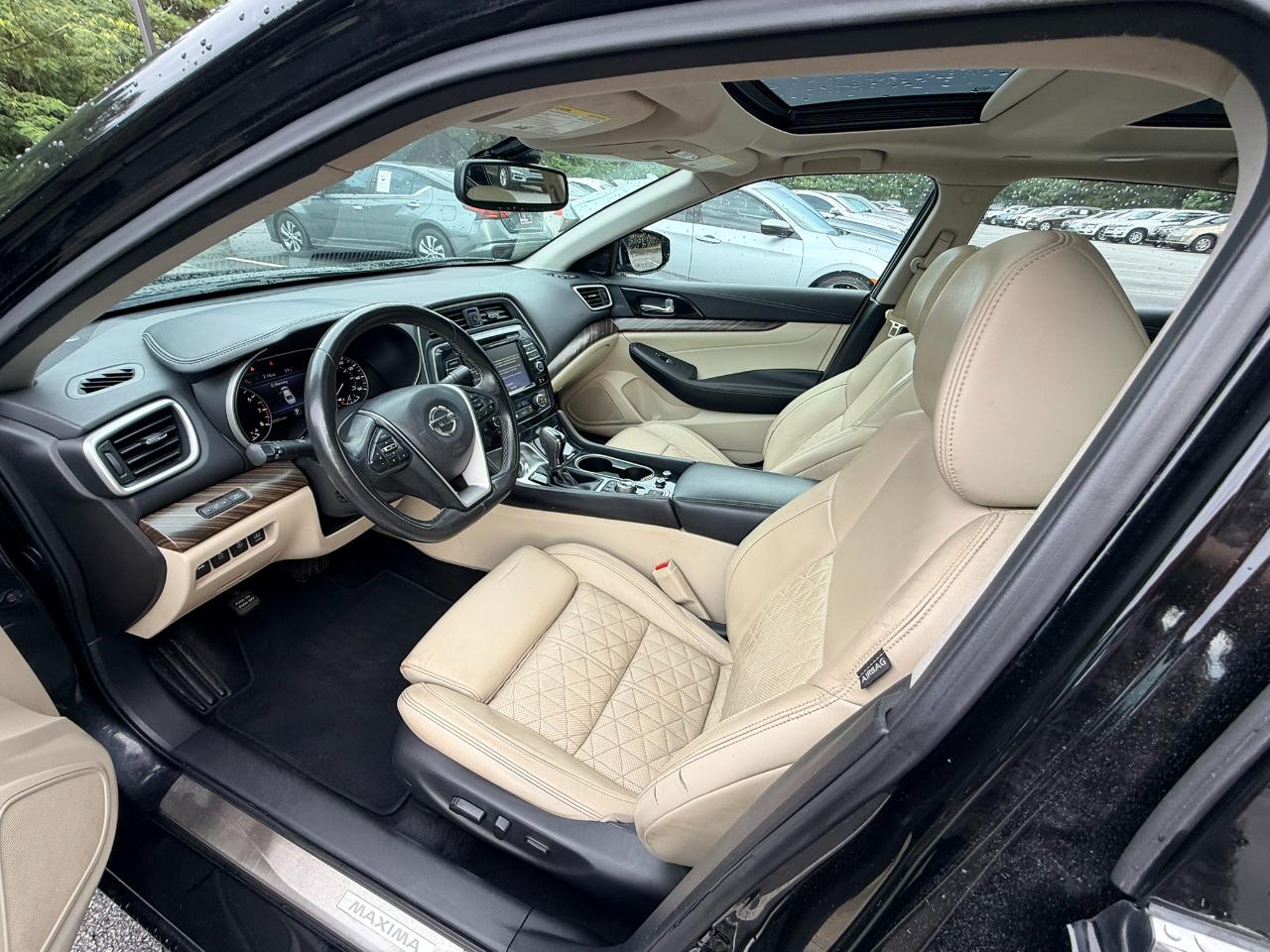 Nissan Maxima 4dr Sdn 3.5 Platinum 2016
