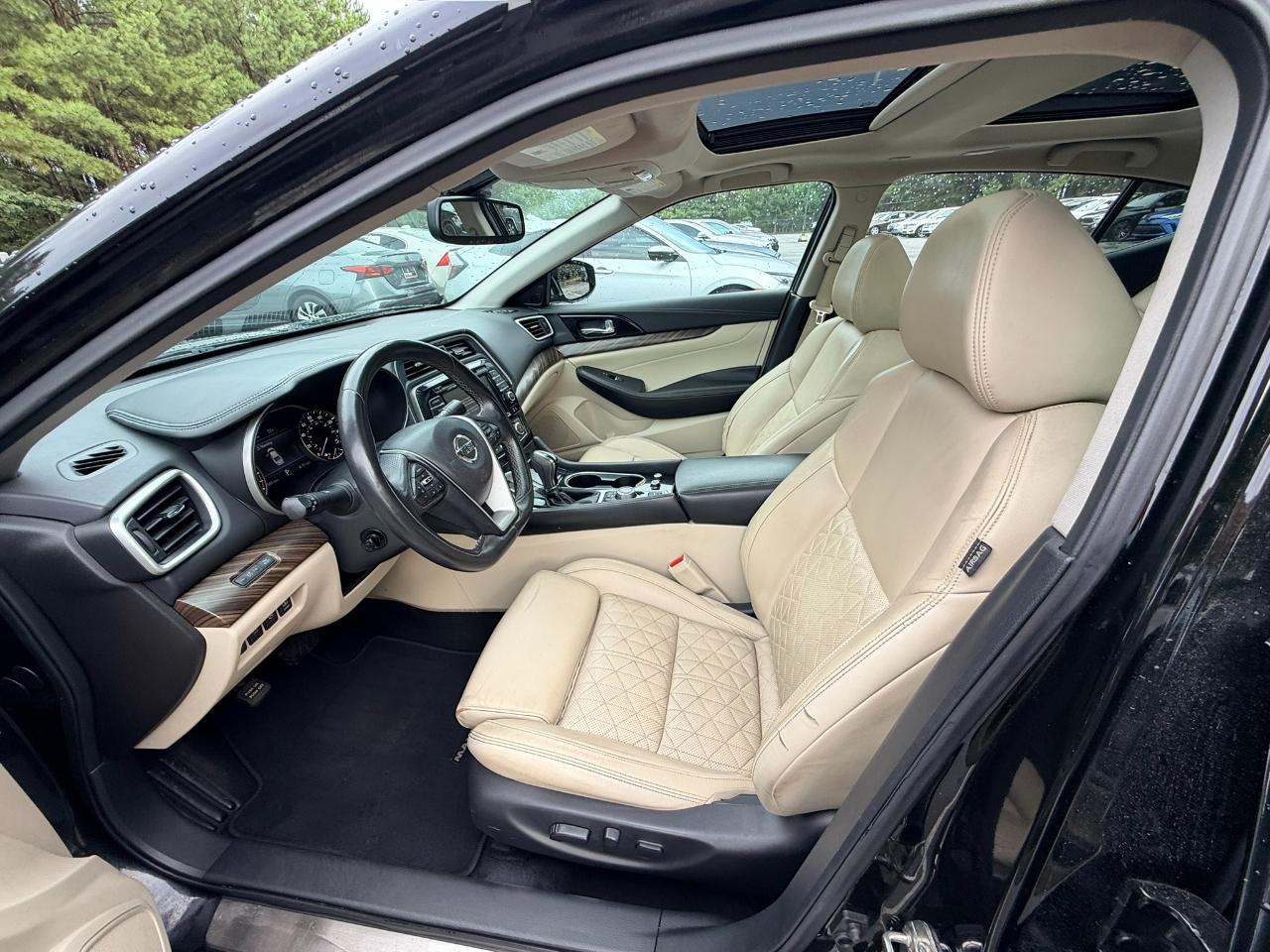 Nissan Maxima 4dr Sdn 3.5 Platinum 2016